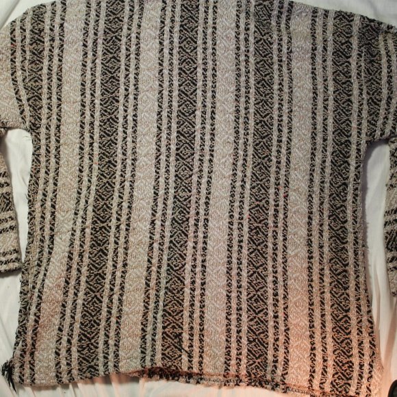 Baja knit hippie hoodie poncho - Picture 7 of 10